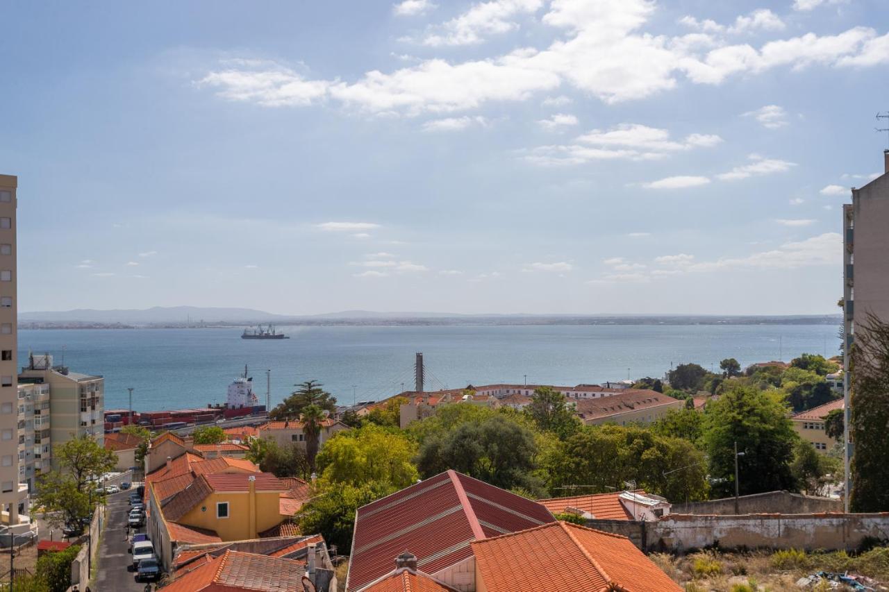 Flh Beato River View With Balcony Lisbon Exterior photo